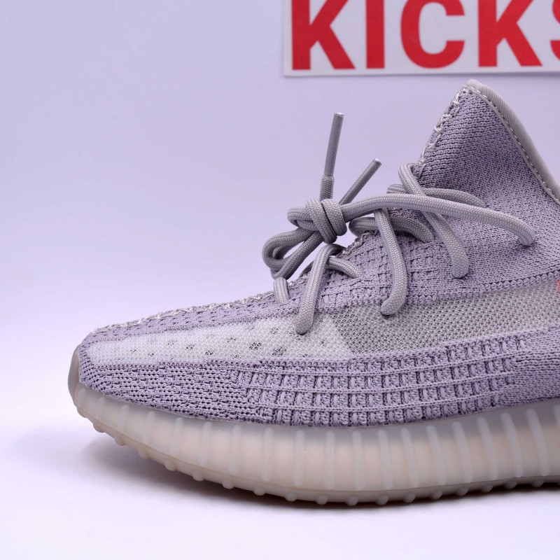 yeezy boost 350 v2 tail light snipes